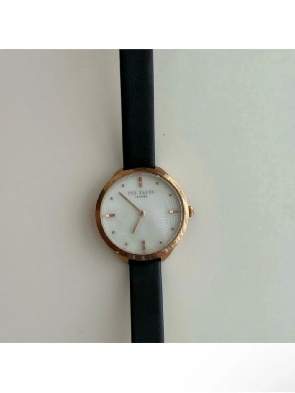 Ted Baker face size